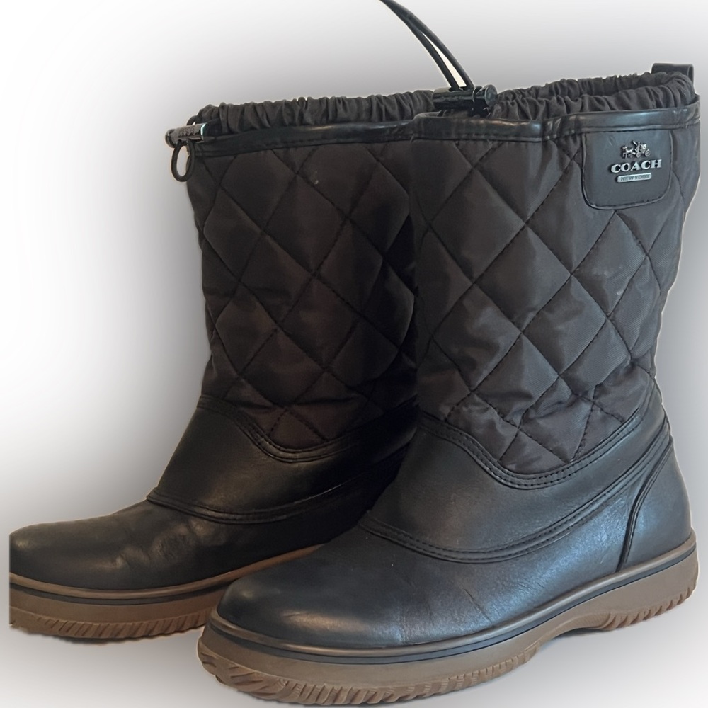 Coach Samara black quilted cold-weather boot – EUC